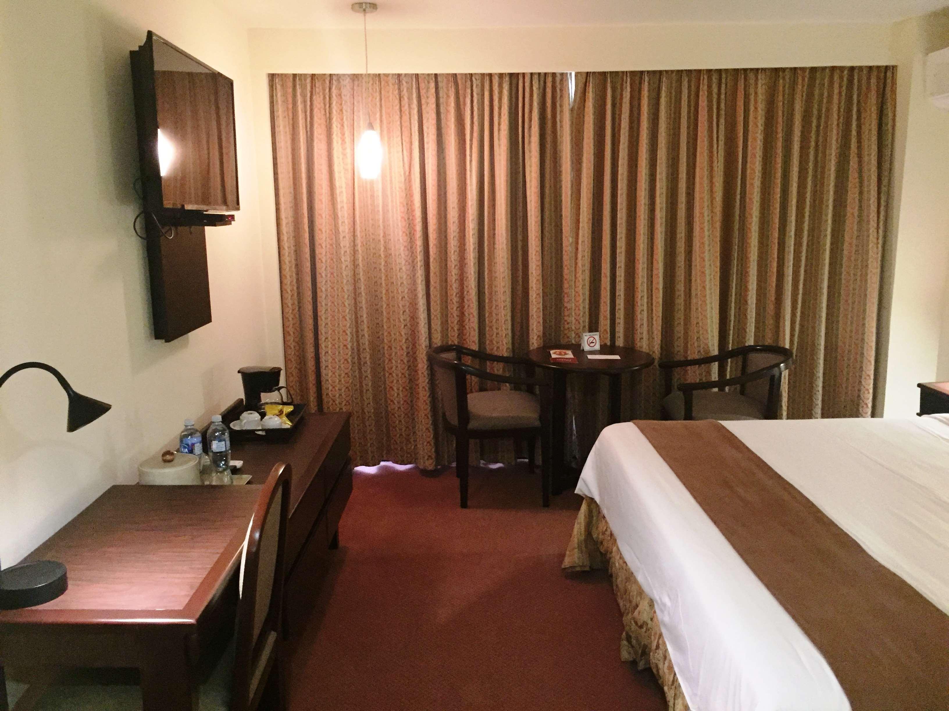 Best Western Plus - Magee Inn & Suites Экстерьер фото